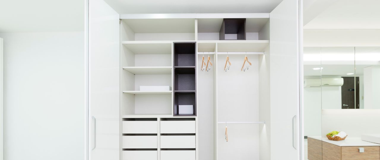 Revolutionize Your Reach-In Closet with Cutting-Edge Technology