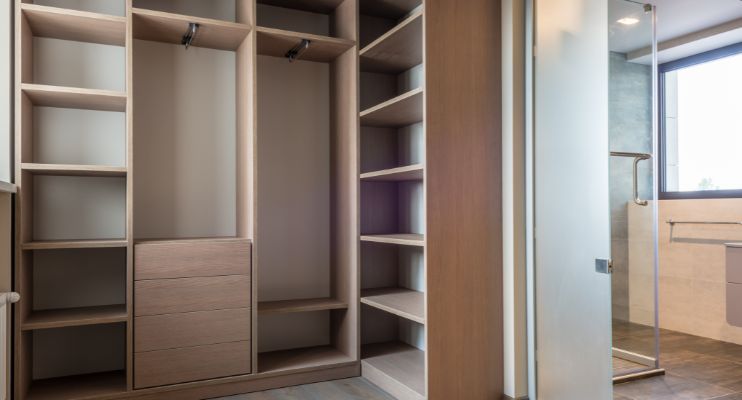 best_time_upgrade_custom_closet